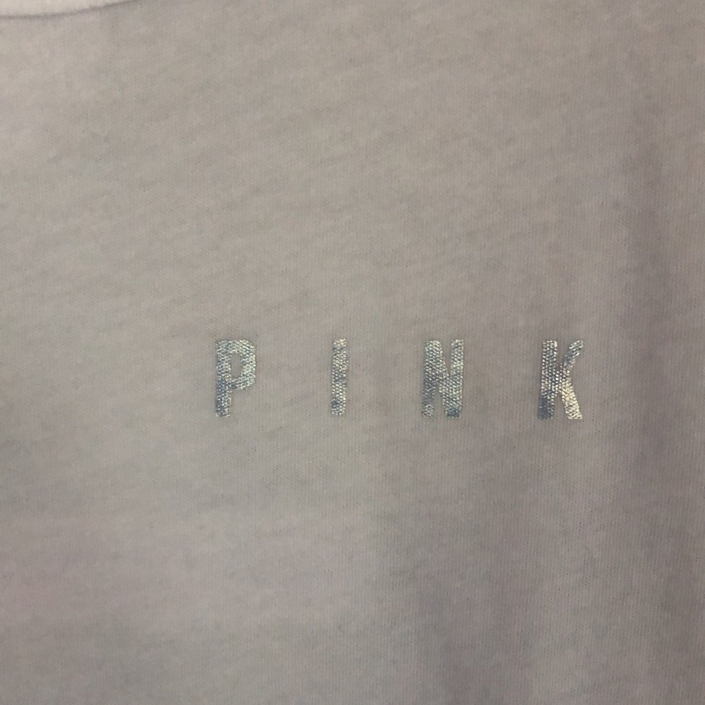 NWOT PINK Victoria’s Secret T-shirt with iridescent sequin PINK logo on back. - Picture 7 of 8